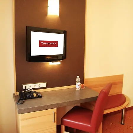 מלון Tinschert Hotel-restaurant-partyservice Schwertberg