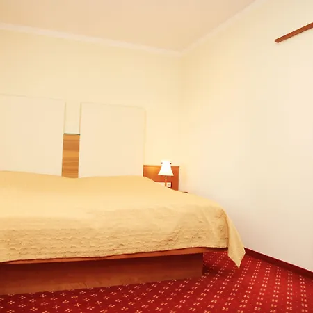 Tinschert Hotel-restaurant-partyservice Szálloda Schwertberg