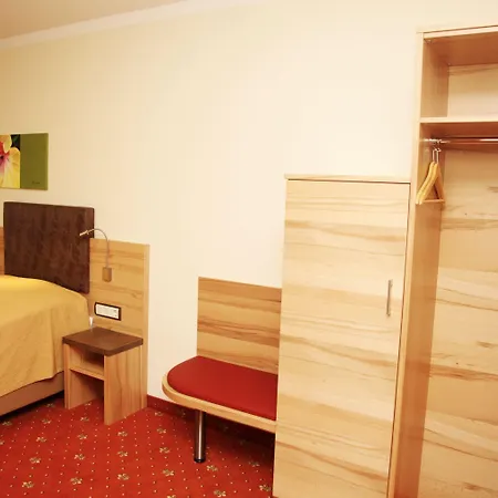 Tinschert Hotel-restaurant-partyservice 4*