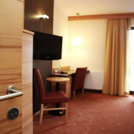 Tinschert Hotel-restaurant-partyservice Hotel Schwertberg