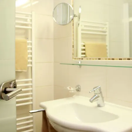 Tinschert Hotel-restaurant-partyservice Hotel