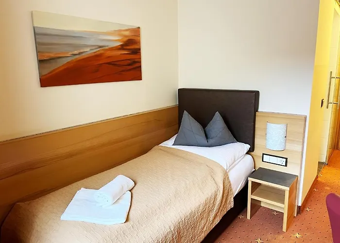 Hotel Tinschert Hotel-restaurant-partyservice 4*