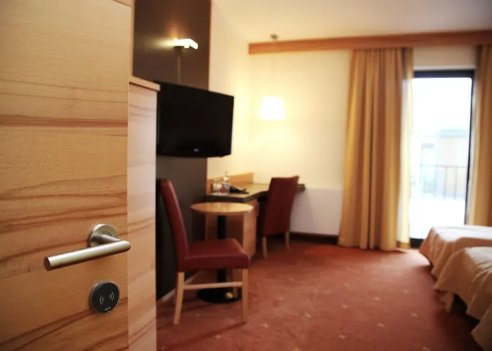 Tinschert Hotel-restaurant-partyservice Hotel 4*