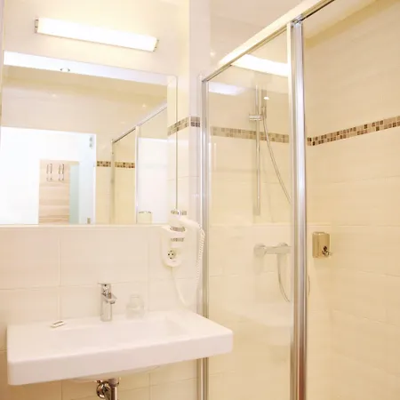 Tinschert Hotel-restaurant-partyservice Hotel Schwertberg