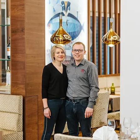 Szálloda Tinschert Hotel-restaurant-partyservice Schwertberg