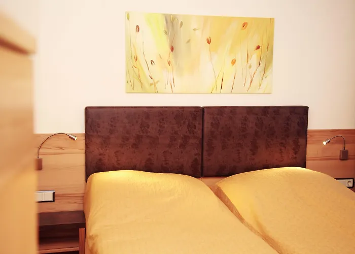 Szálloda Tinschert Hotel-restaurant-partyservice