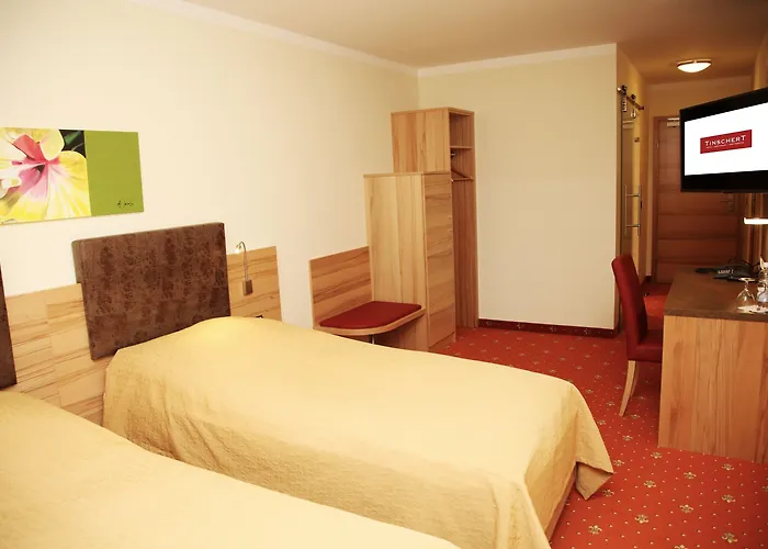 Tinschert Hotel-restaurant-partyservice Szálloda 4*