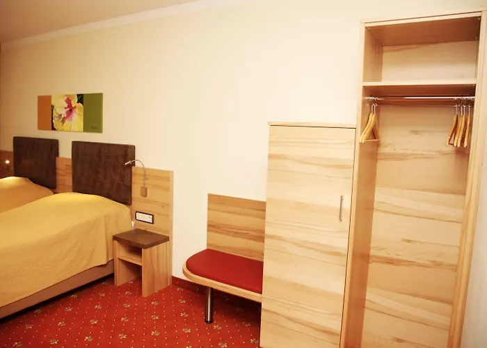 Tinschert Hotel-restaurant-partyservice 4*