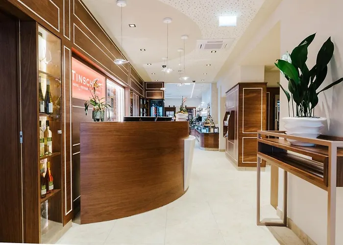 Szálloda Tinschert Hotel-restaurant-partyservice Schwertberg