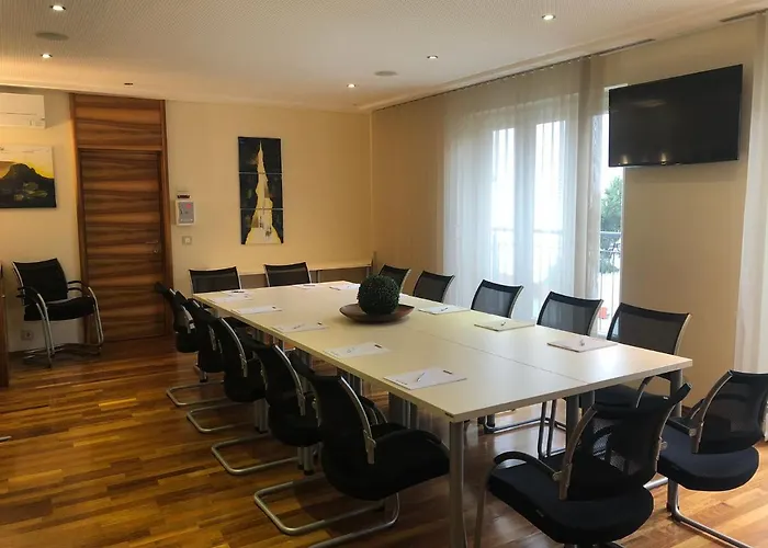 Szálloda Tinschert Hotel-restaurant-partyservice